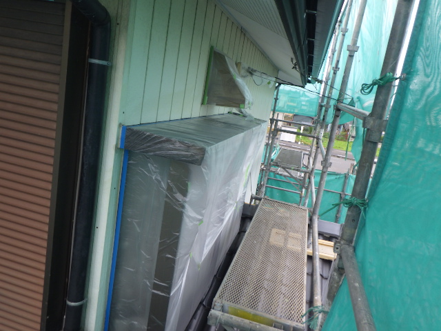 出窓養生をしました