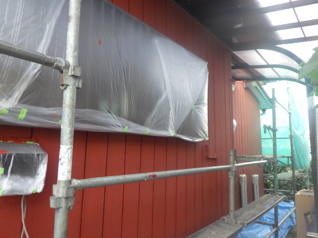 １階外壁の下塗り終了です