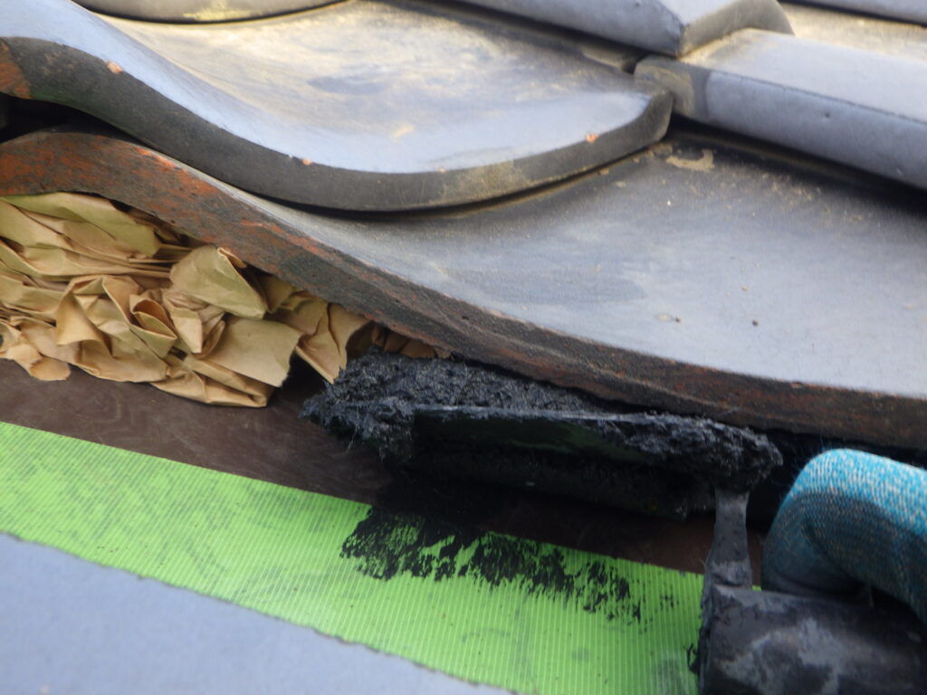 漆喰入れ中です