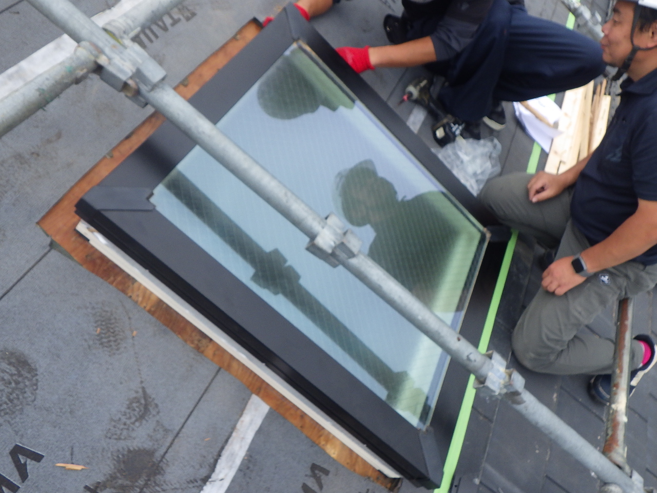 新しい天窓の据え付け