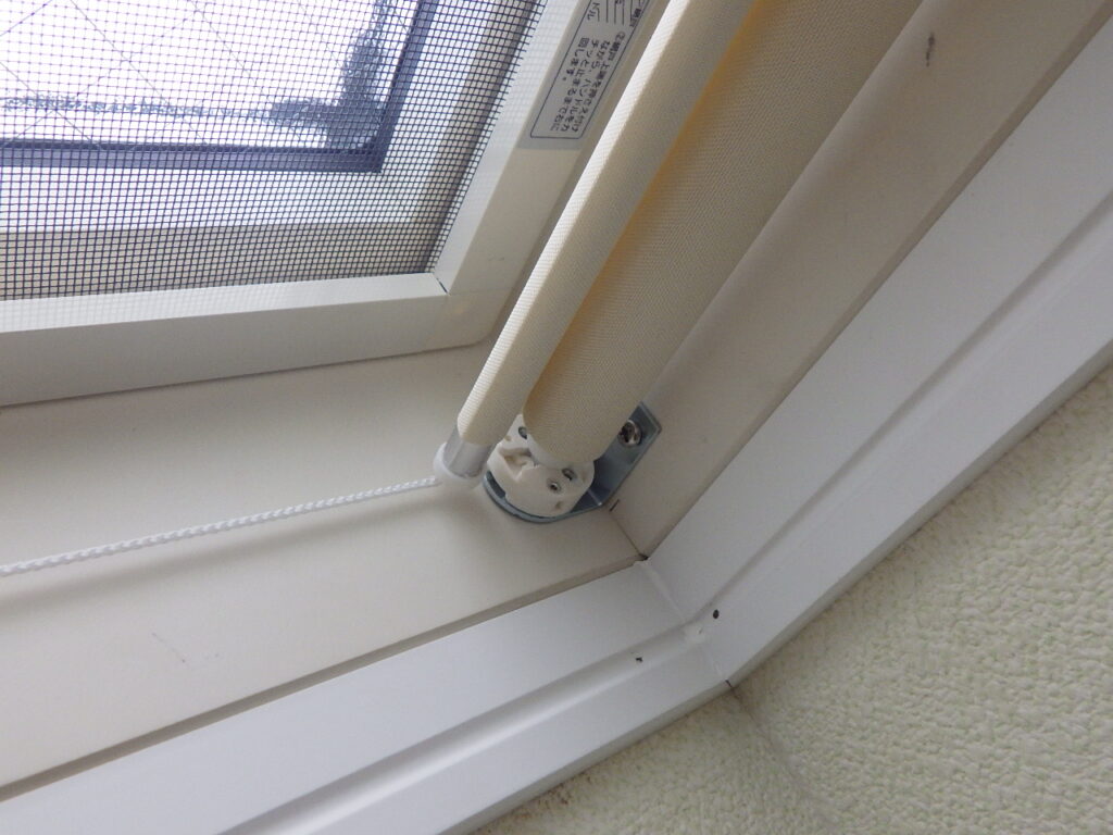 回り縁の取付終了です