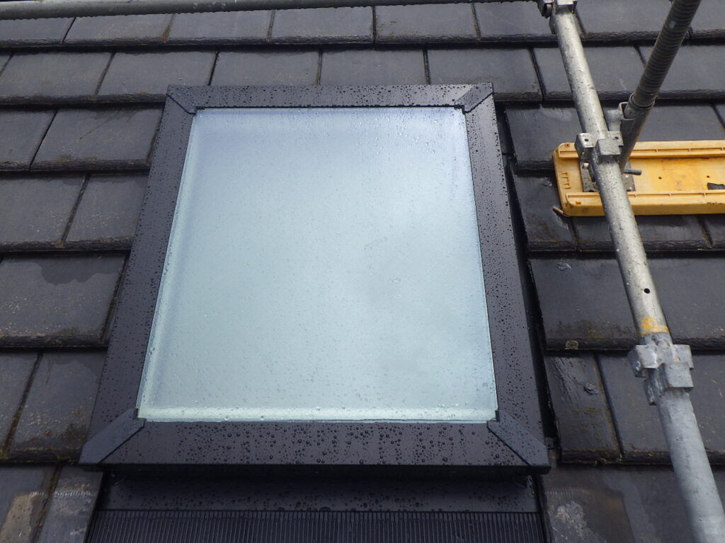 施工後の天窓です