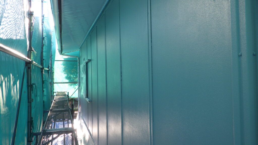 外壁上塗り塗装終了です