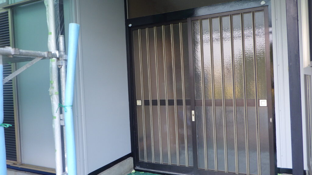 板金部の中塗り塗装が終了しました