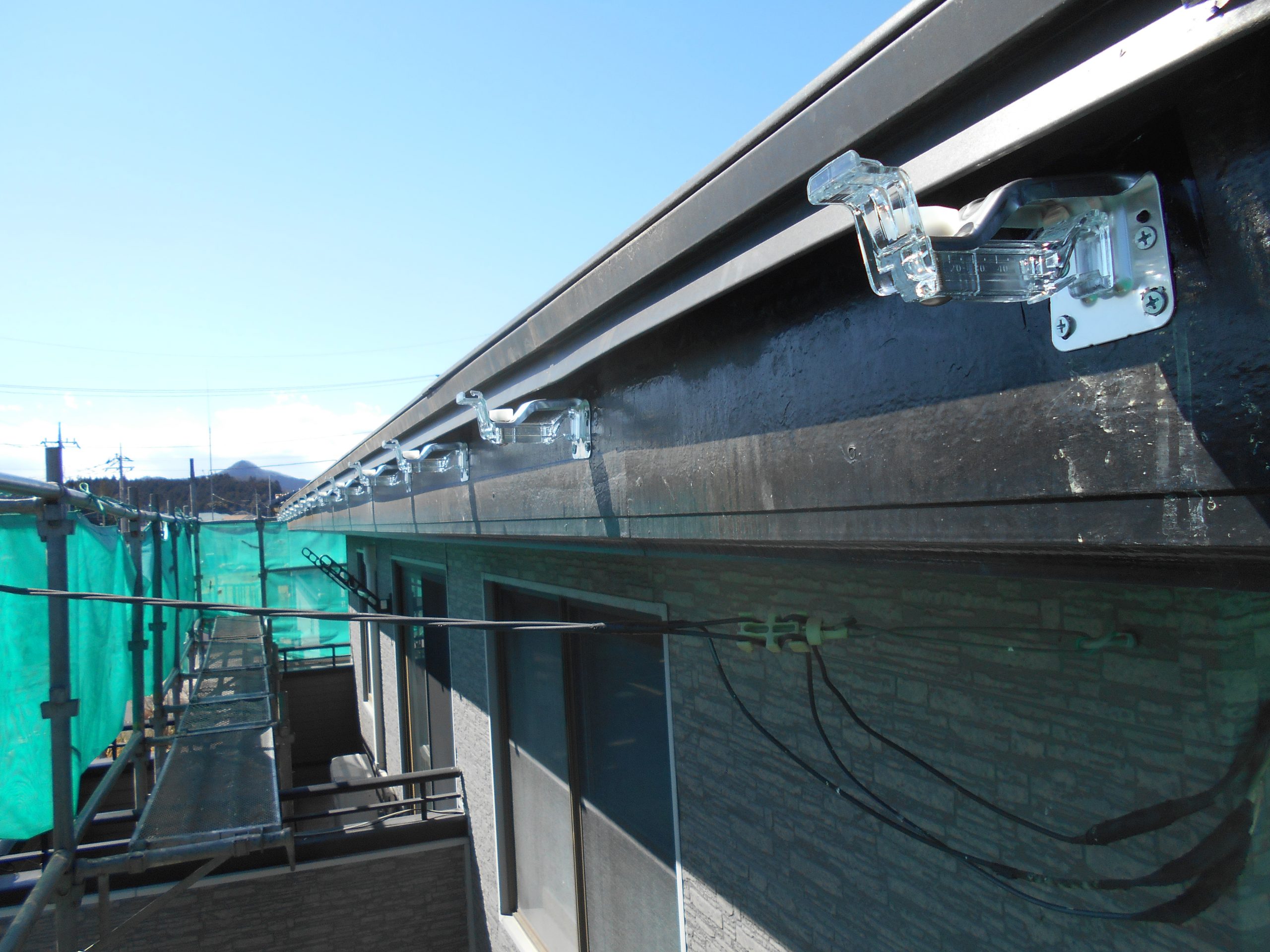 新規金具の取り付け