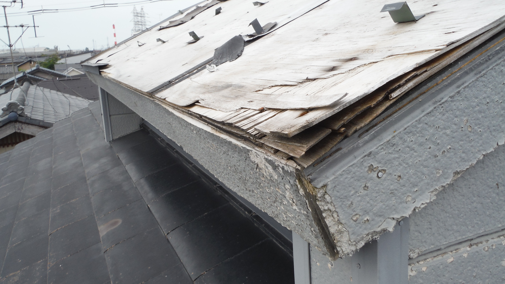 ﾄﾞｰﾏｰ屋根板金修繕