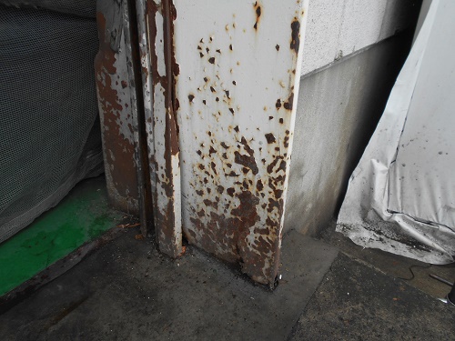 塗装工事　シャッター