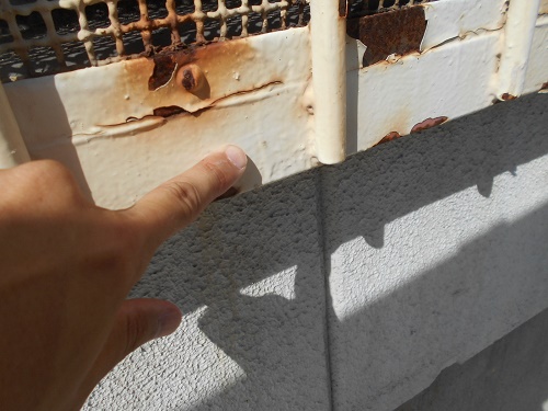 塗装工事　格子