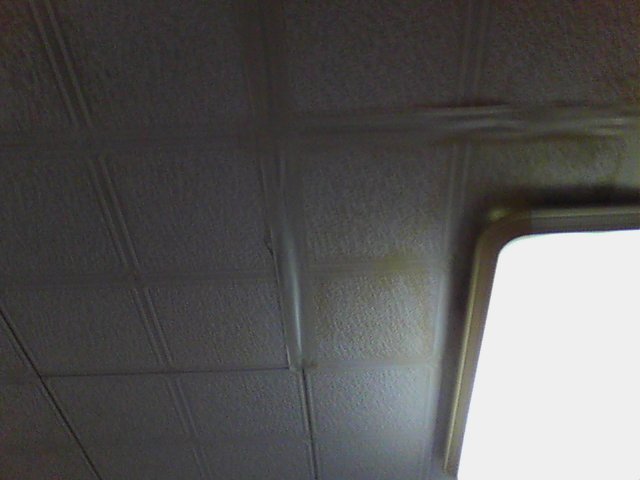 築23年ガルバリウム鋼板屋根より雨漏れ