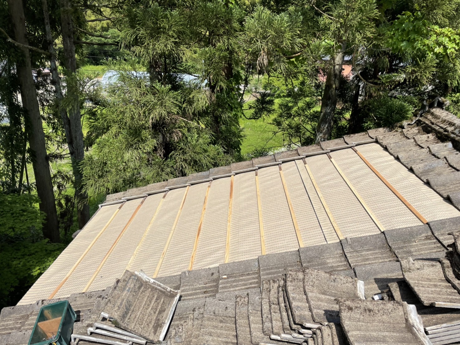 瓦屋根葺き直し工事