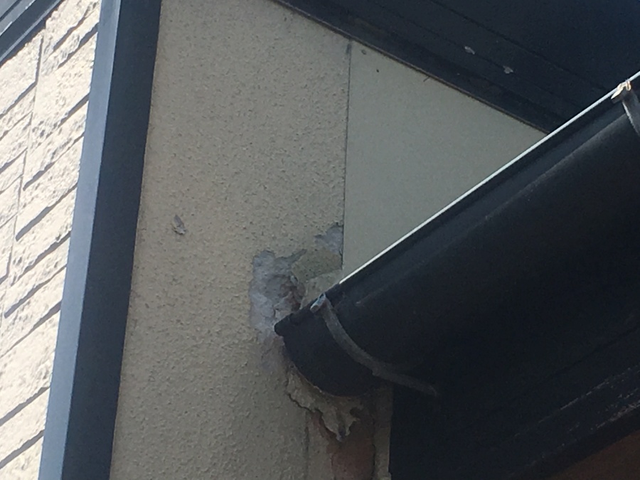 外壁剥離した箇所を修繕工事