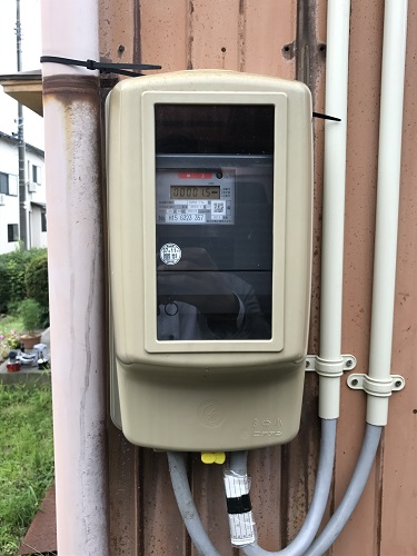 電気メーター　外壁張替