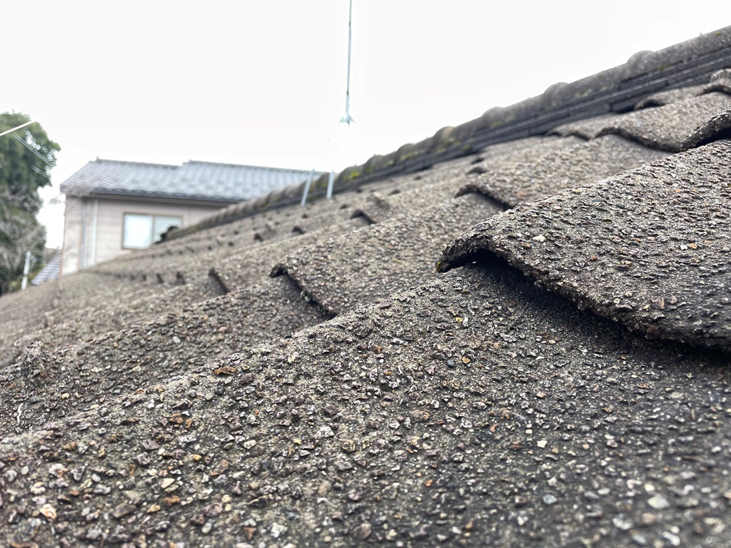 鬼瓦破損・棟瓦やり替え