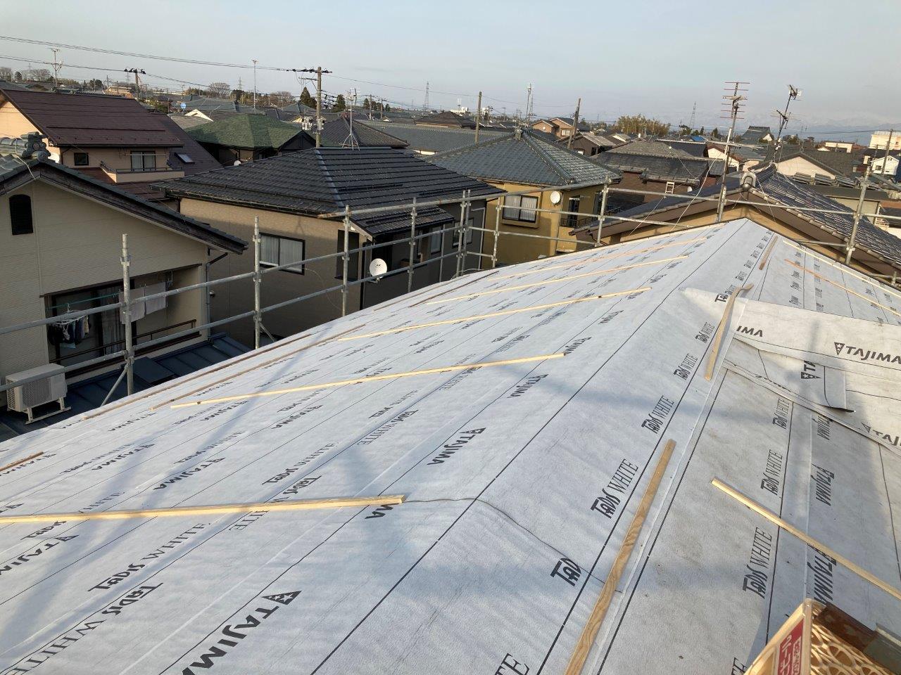 スレートからオークリッジに葺き替え工事