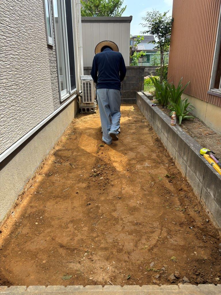 インターロッキング敷き工事