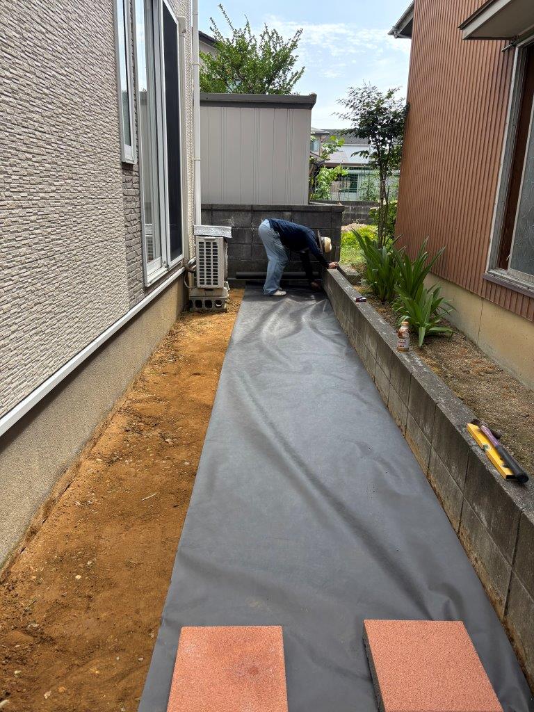 インターロッキング敷き工事