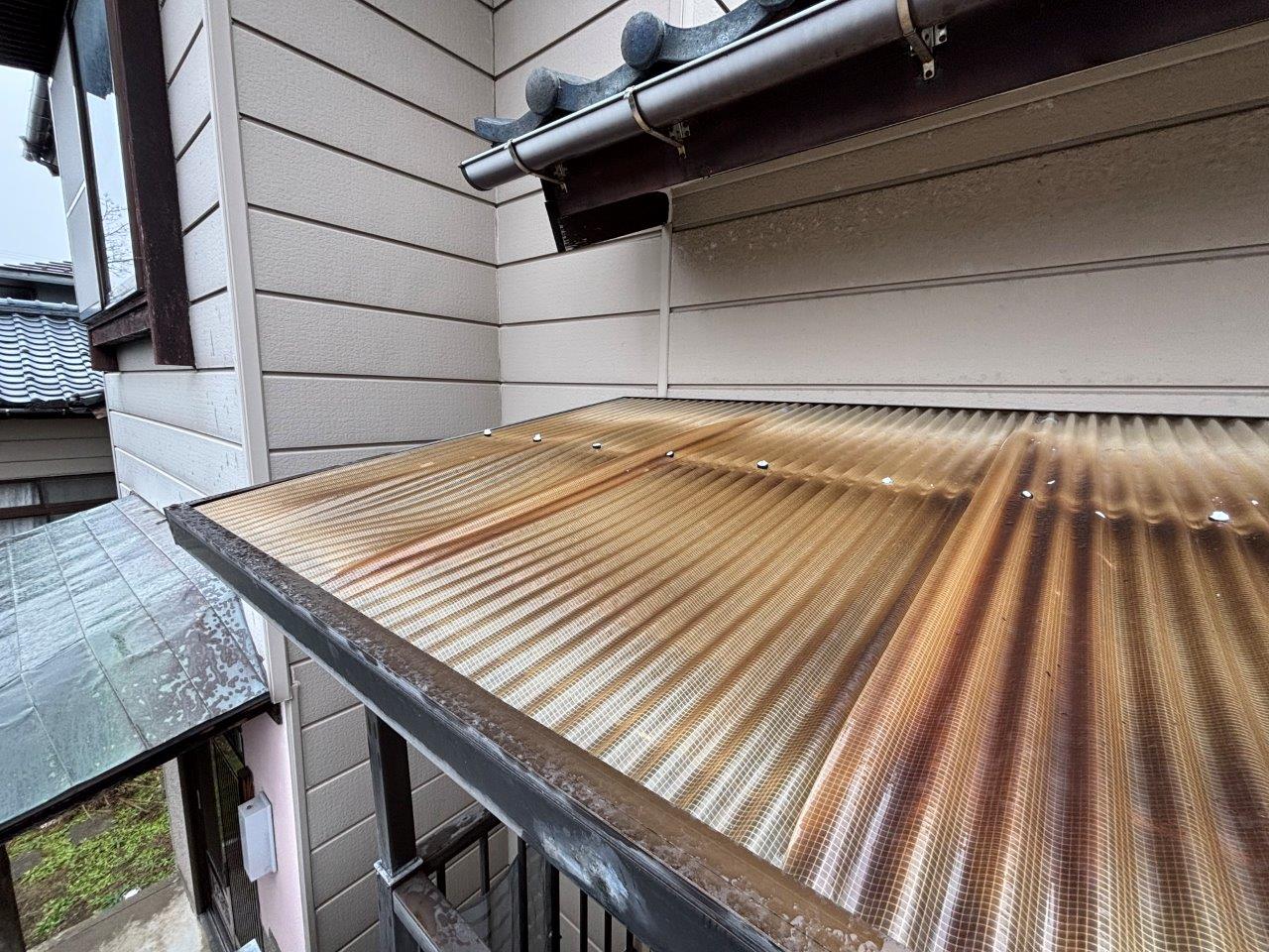 波板ポリカ張り替え　現地調査