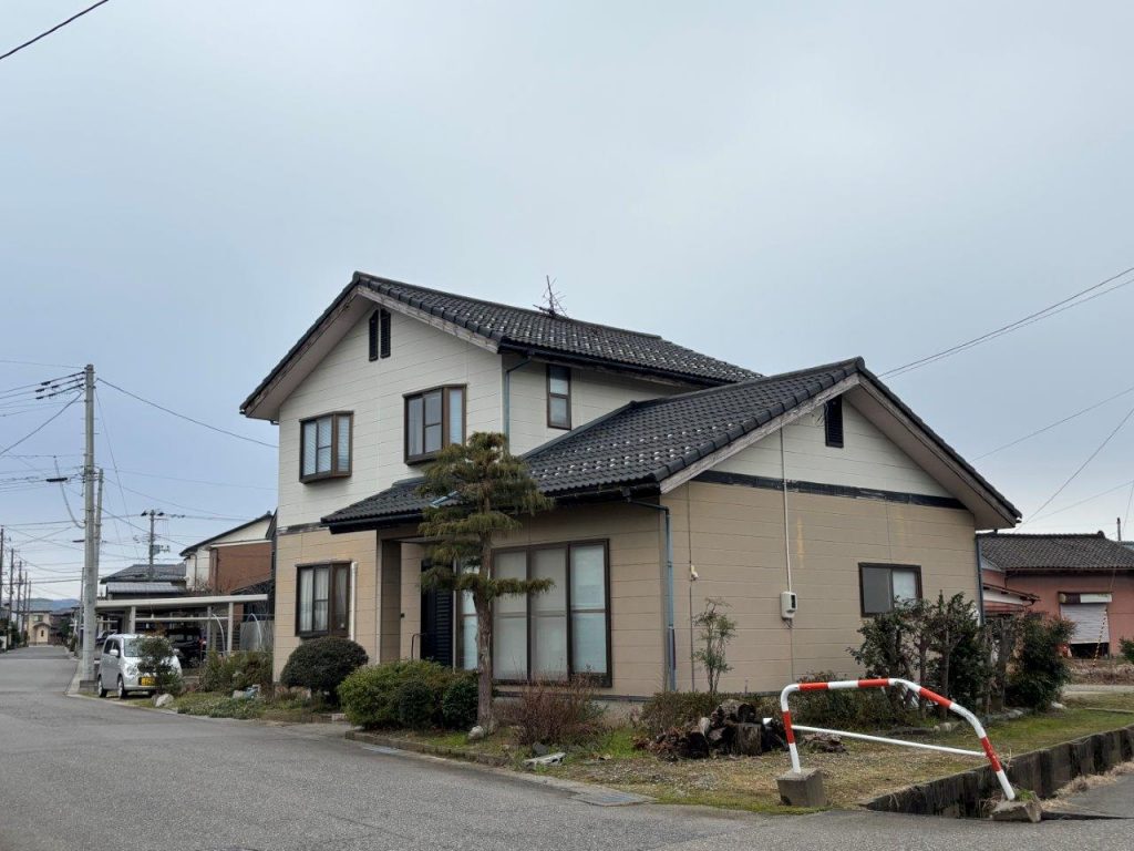 秋葉区の現地調査住宅外観