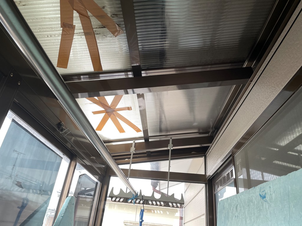 ベランダポリカ屋根張替工事