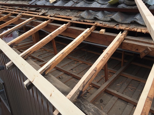 屋根下地　垂木交換