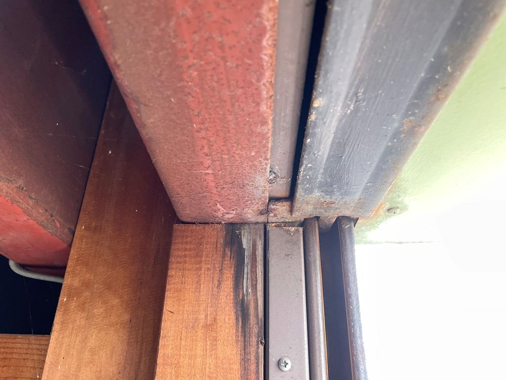 車庫シャッター修繕