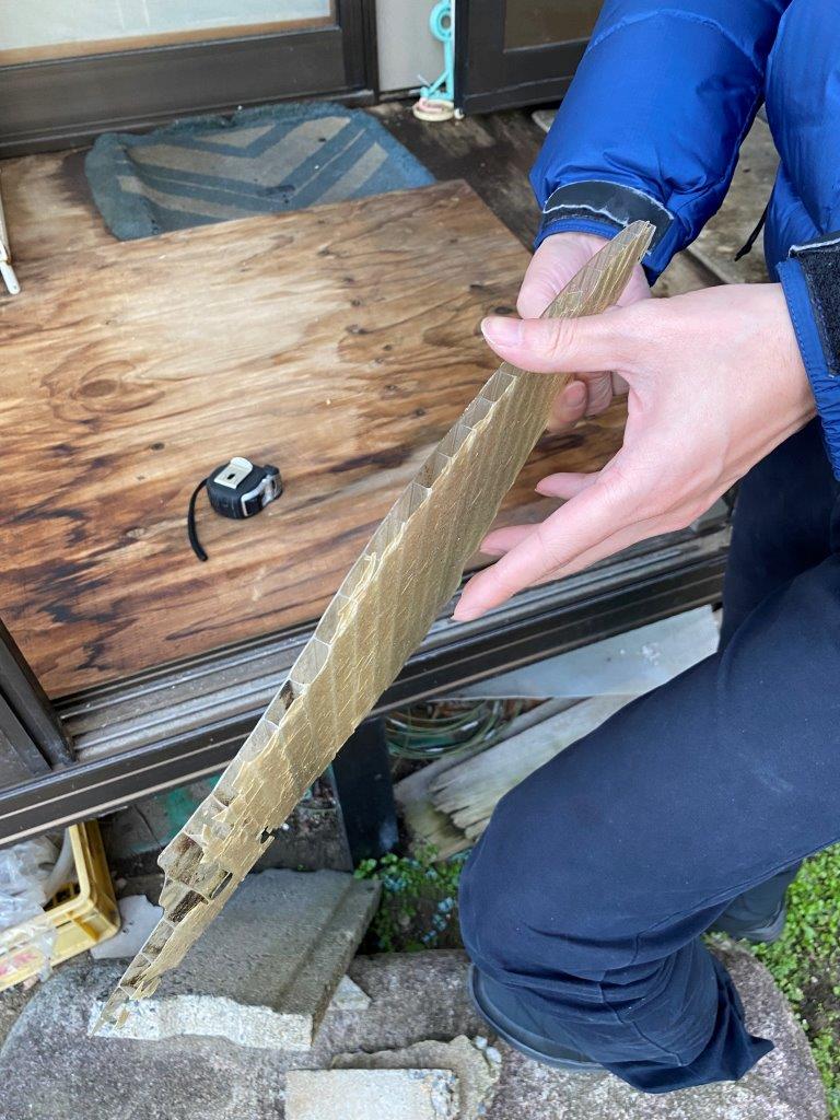 中空ポリカ屋根破損　現地調査