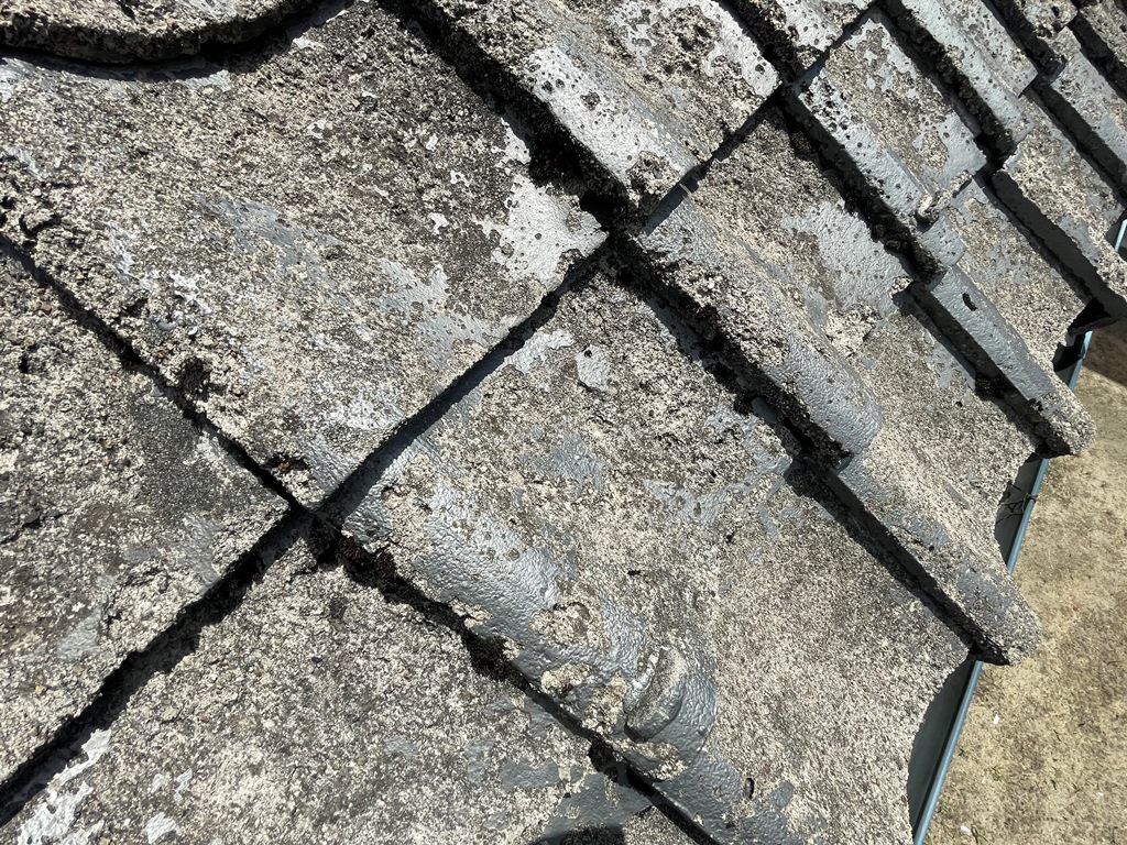 築50年以上の瓦屋根から雨漏れ