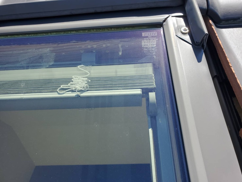 築13年天窓から雨漏れ