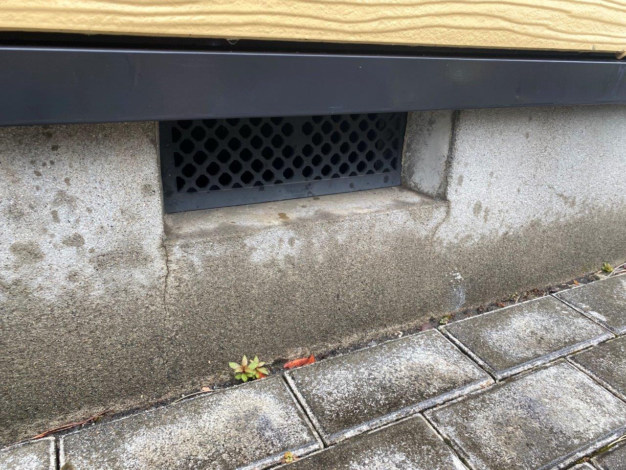 基礎クラック　現地調査