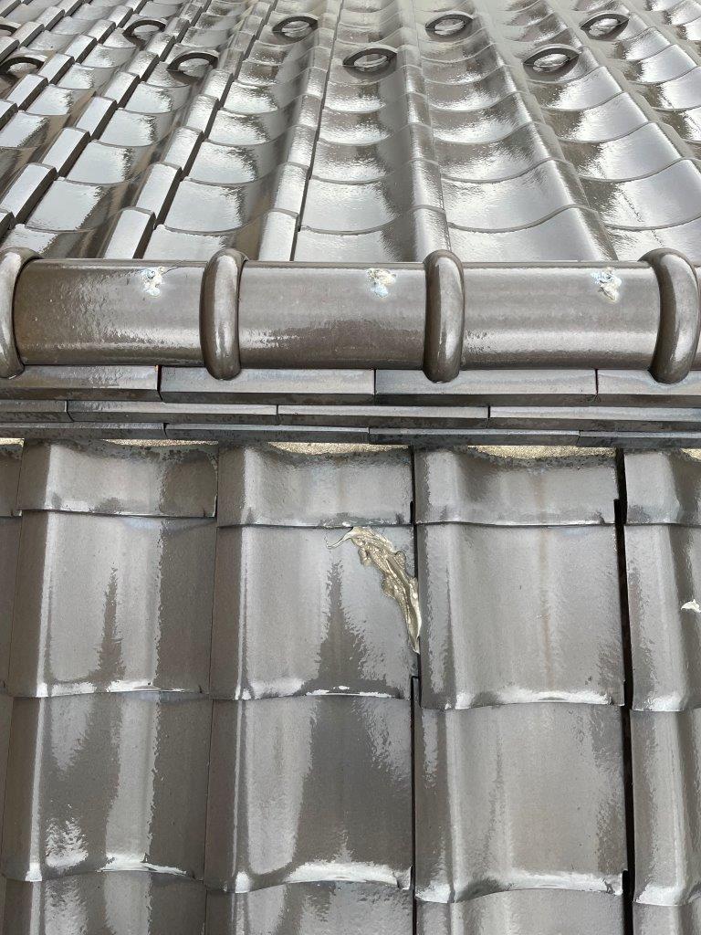 瓦屋根より雨漏れ