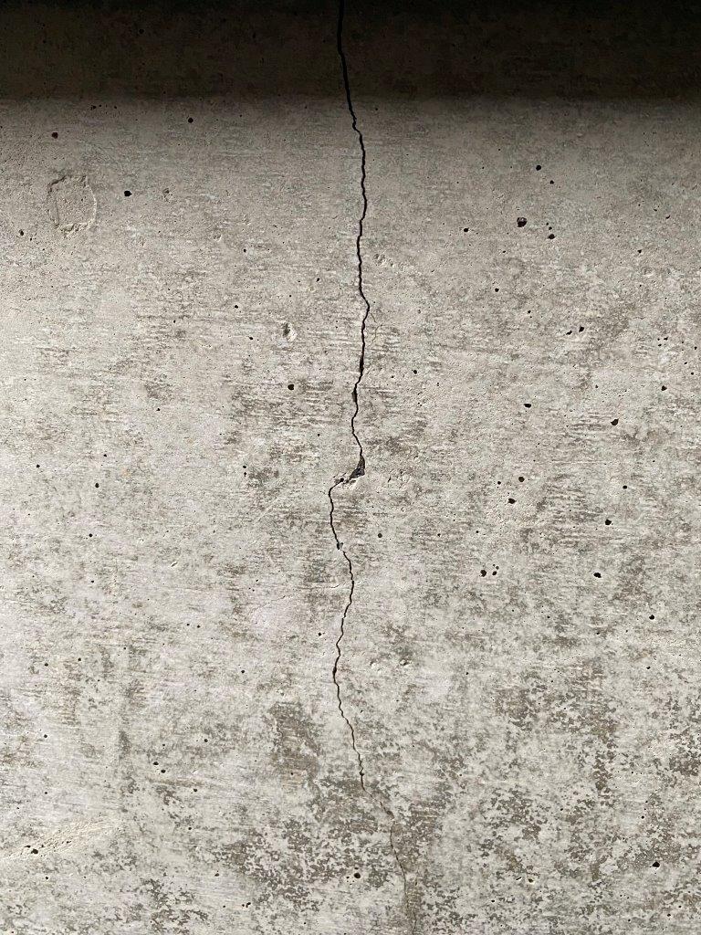 基礎クラック部　現地調査