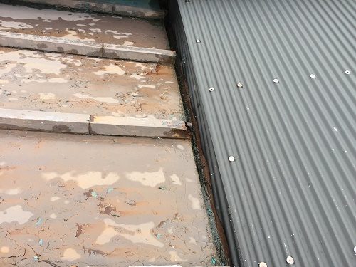 雨樋　屋根がらみ部分