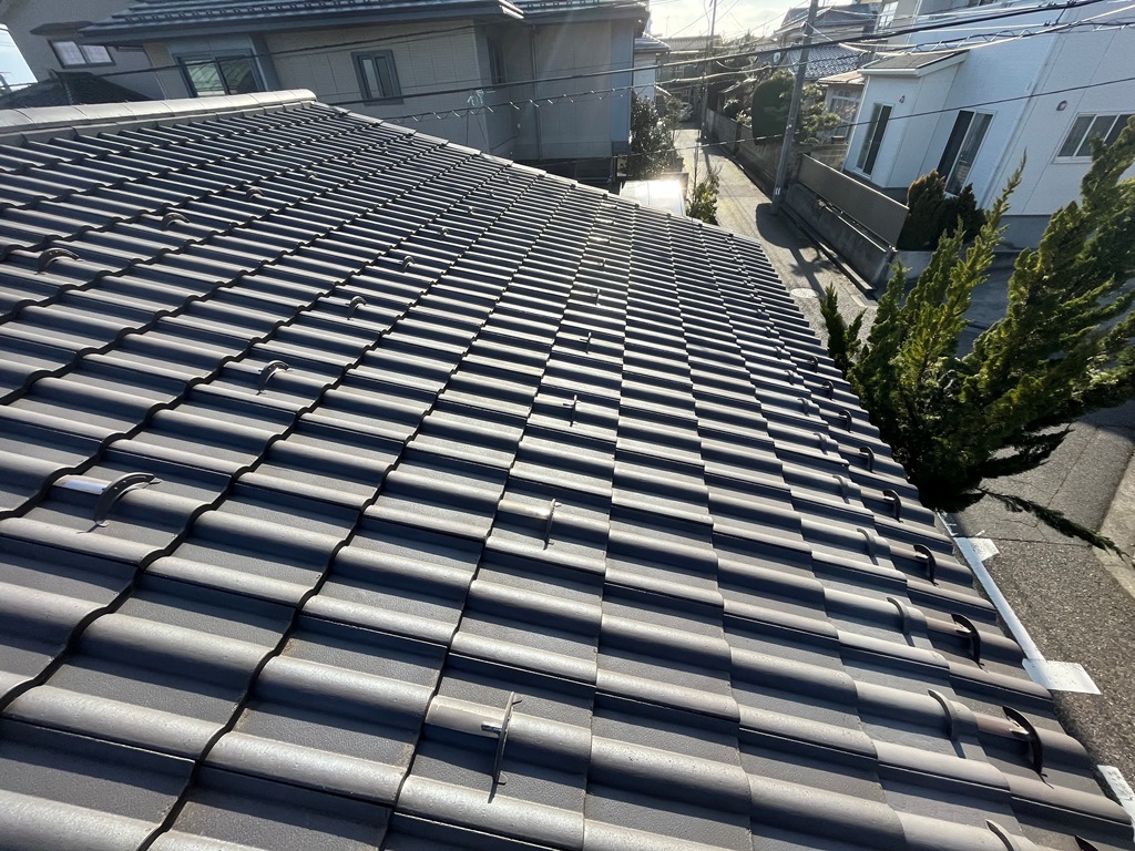 築40年の平屋瓦屋根で雨漏れ