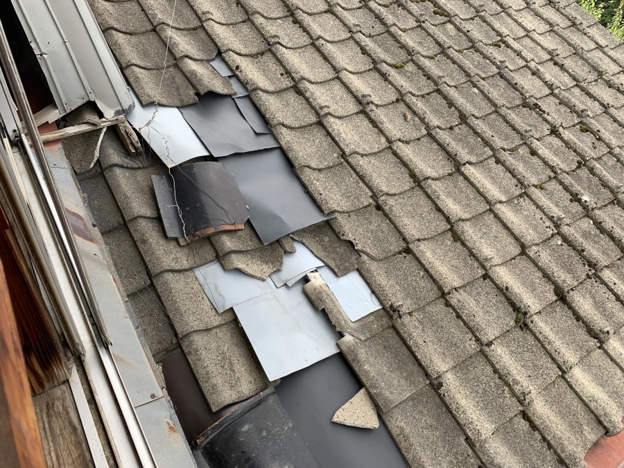 セメント瓦屋根葺き替え工事