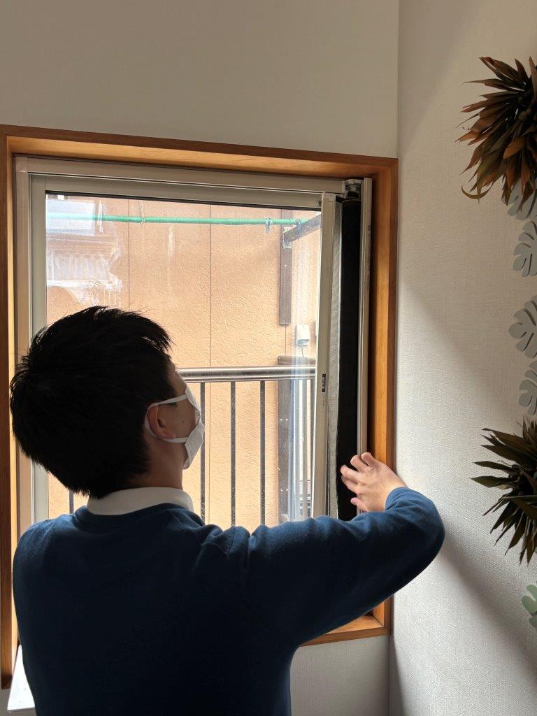 ロール網戸の交換 現地調査