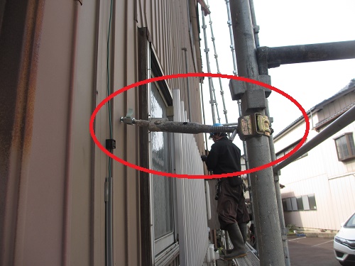 雨樋修繕　仮設足場設置