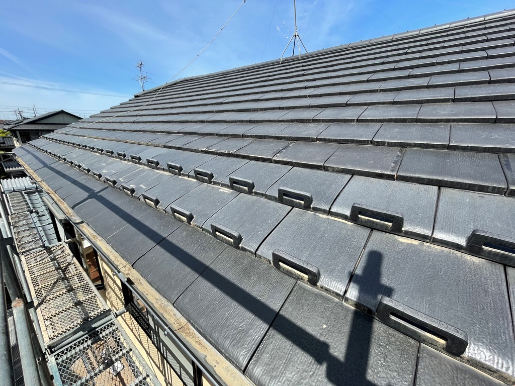 瓦のズレで雨漏れ