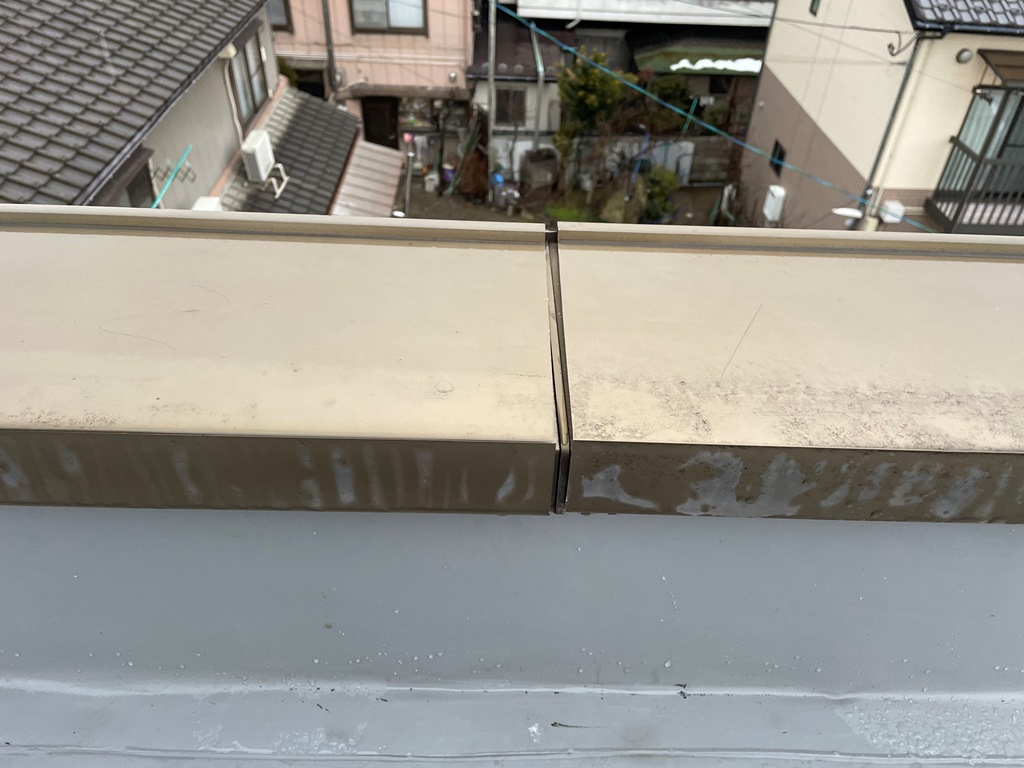 雨漏れ調査を行いました