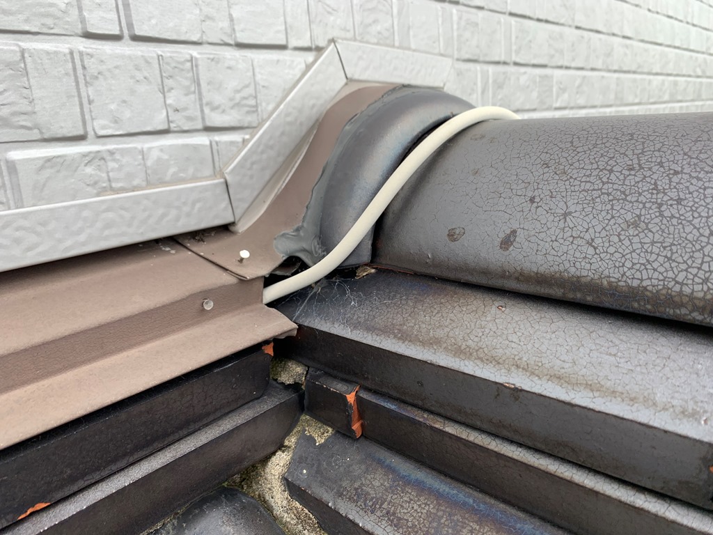 瓦串部やり替え工事