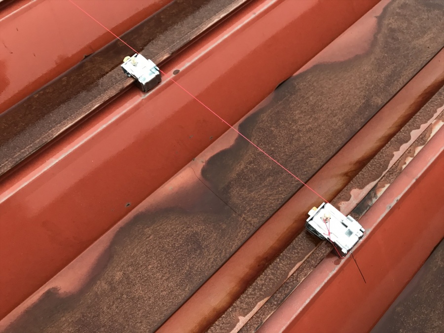 社屋の折半屋根修繕工事