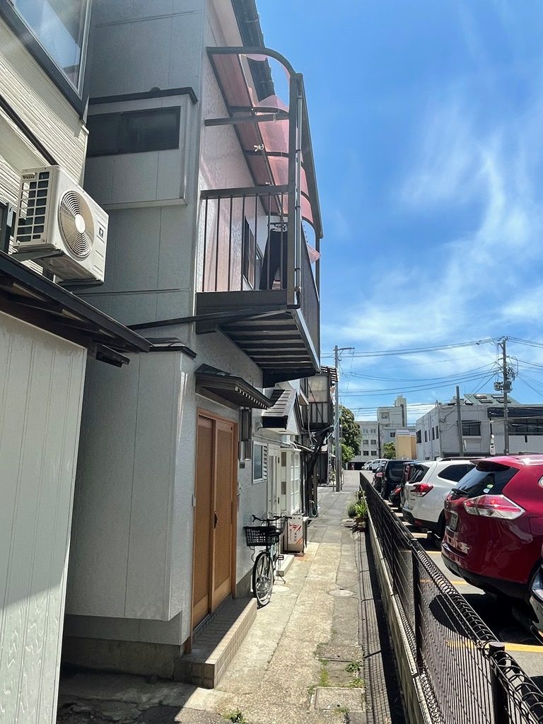 サンルームポリカ屋根剥がれ