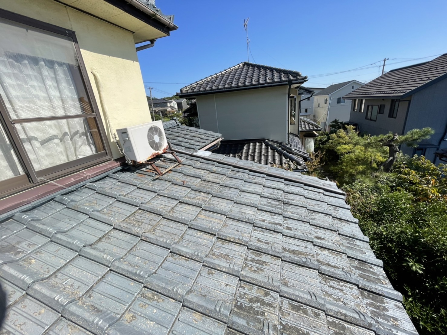 瓦屋根雨漏れ調査