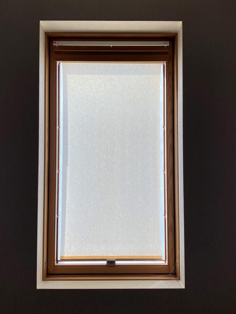 天窓のカーテン交換工事