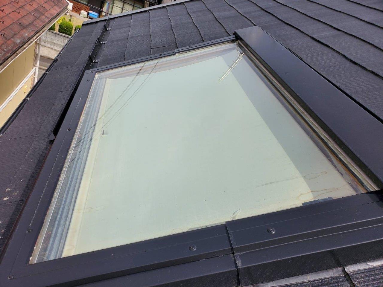 築15年ベルックス製天窓　雨漏れ