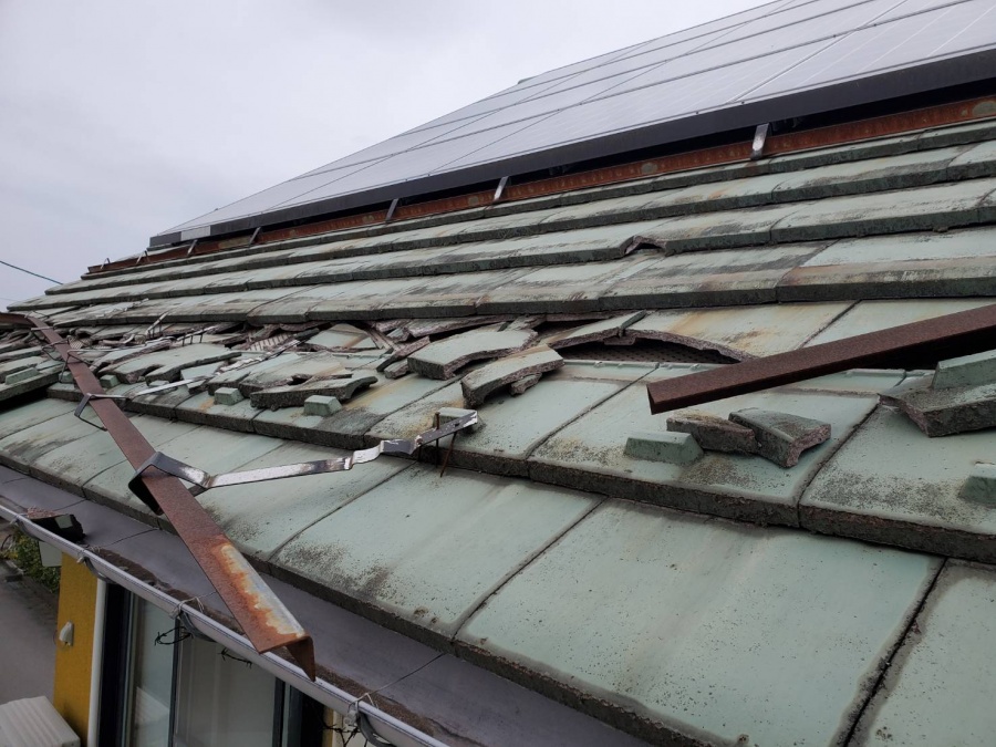 雪止めアングル破損