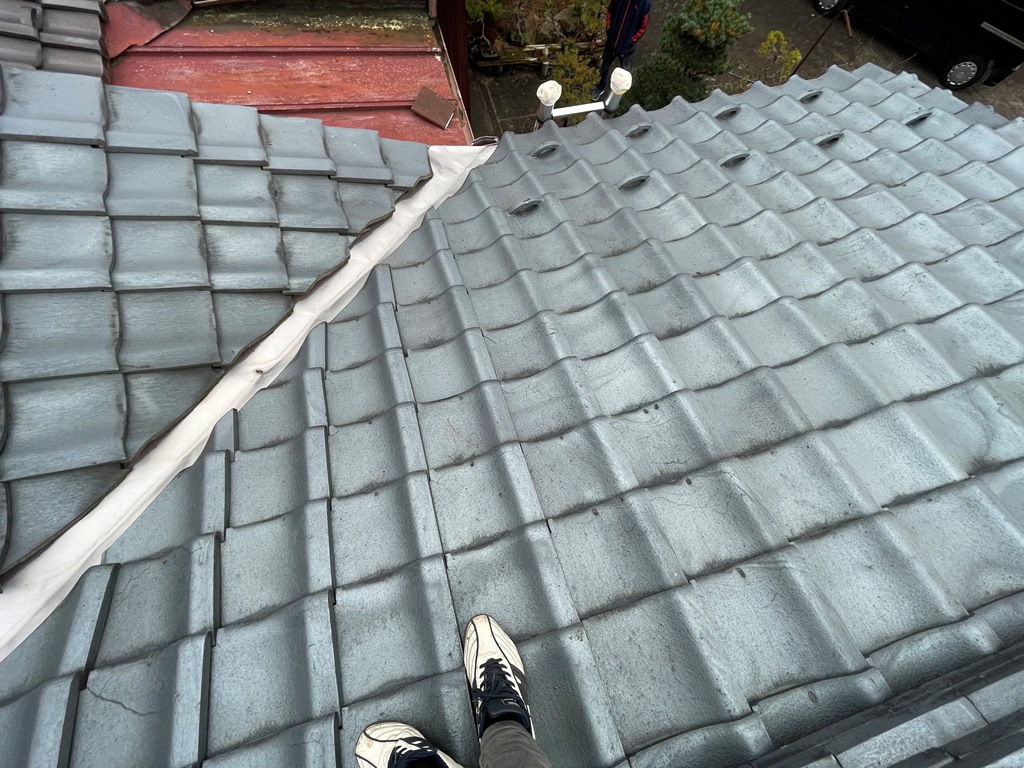 安田瓦屋根雨漏れ修繕