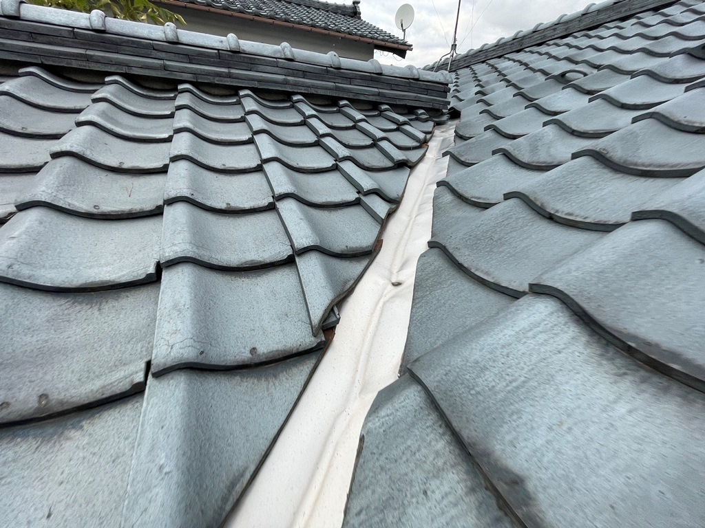 安田瓦屋根雨漏れ修繕