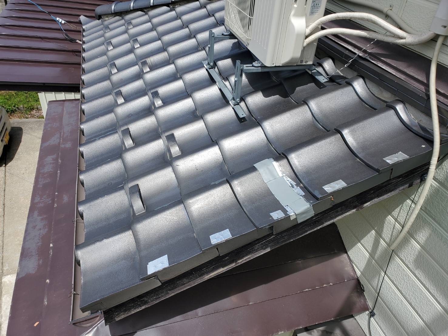 瓦の割れ・欠け交換