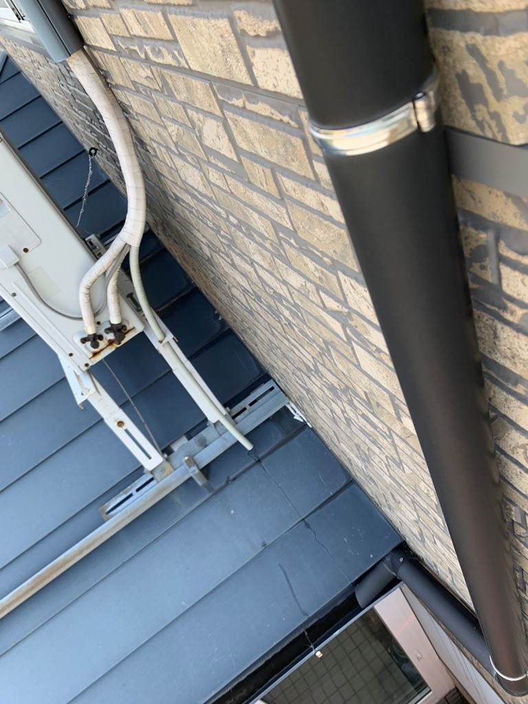 1階窓枠雨漏れ修繕工事