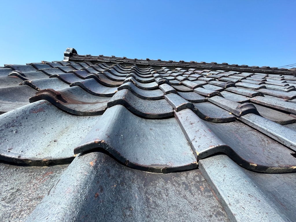 2階瓦屋根雨漏れ　現地調査